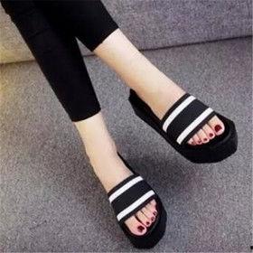 明星厚底拖鞋,厚底拖鞋的潮流演绎